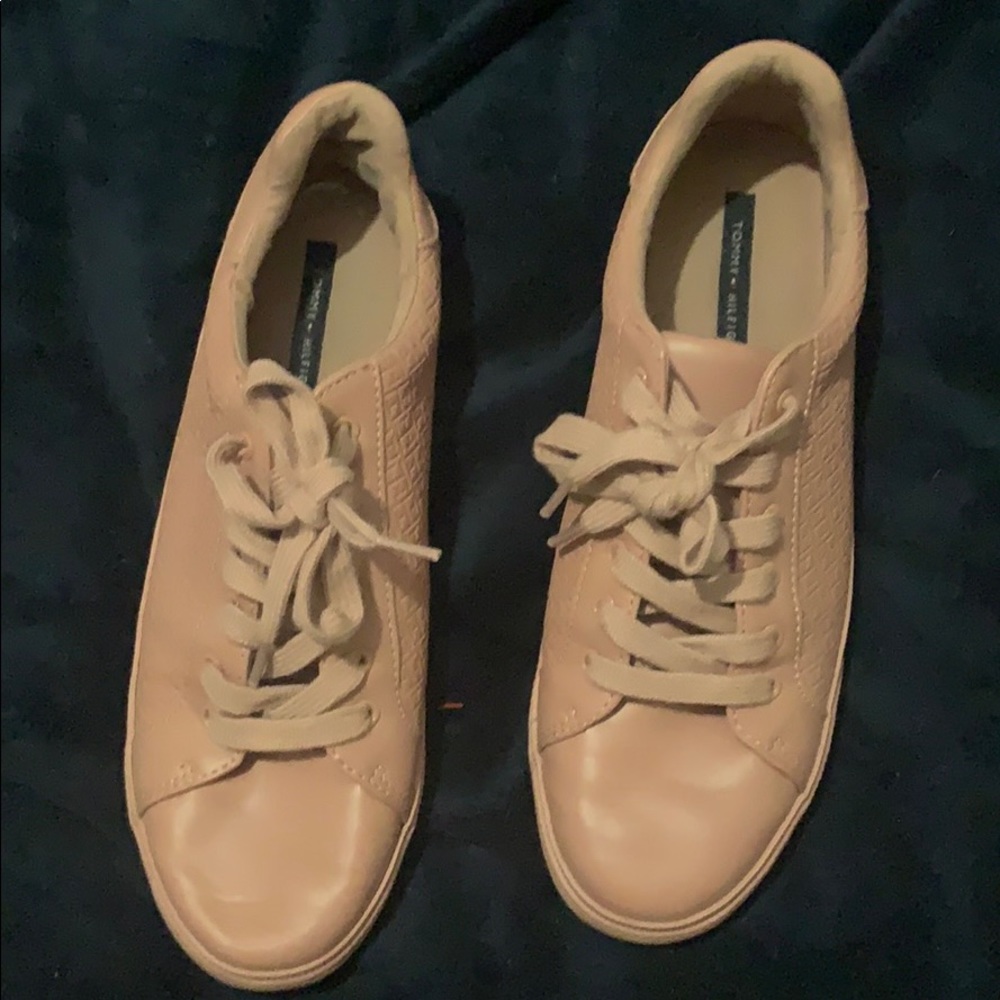 Tommy Hilfiger pink shoes